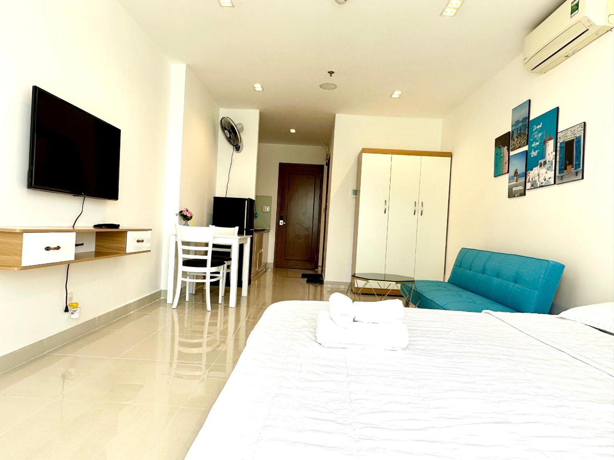 Teddy Apartment At Sky Center Luxury Хошимин Экстерьер фото