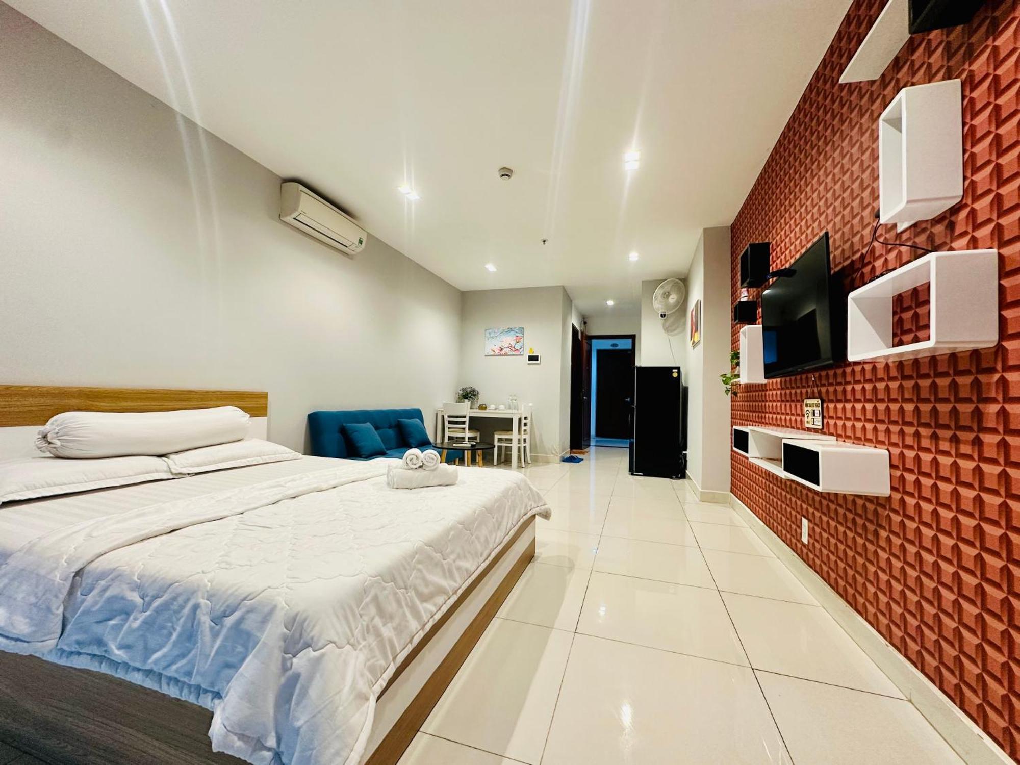 Teddy Apartment At Sky Center Luxury Хошимин Экстерьер фото