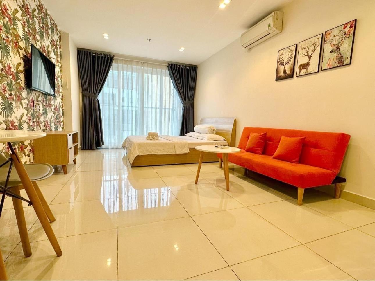 Teddy Apartment At Sky Center Luxury Хошимин Экстерьер фото