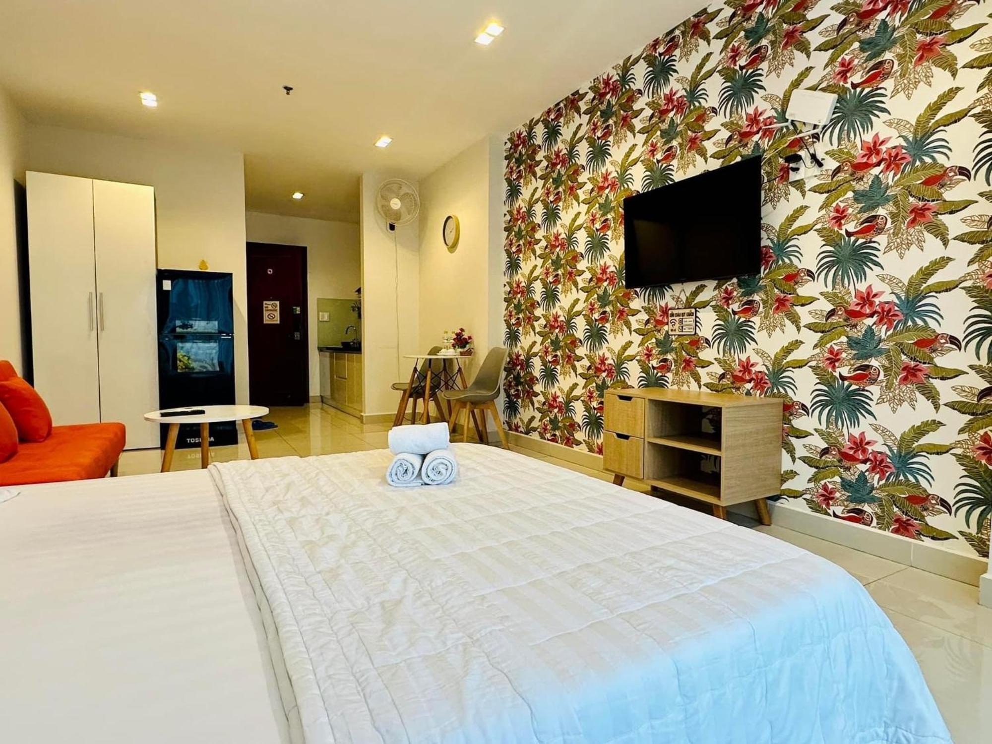 Teddy Apartment At Sky Center Luxury Хошимин Экстерьер фото