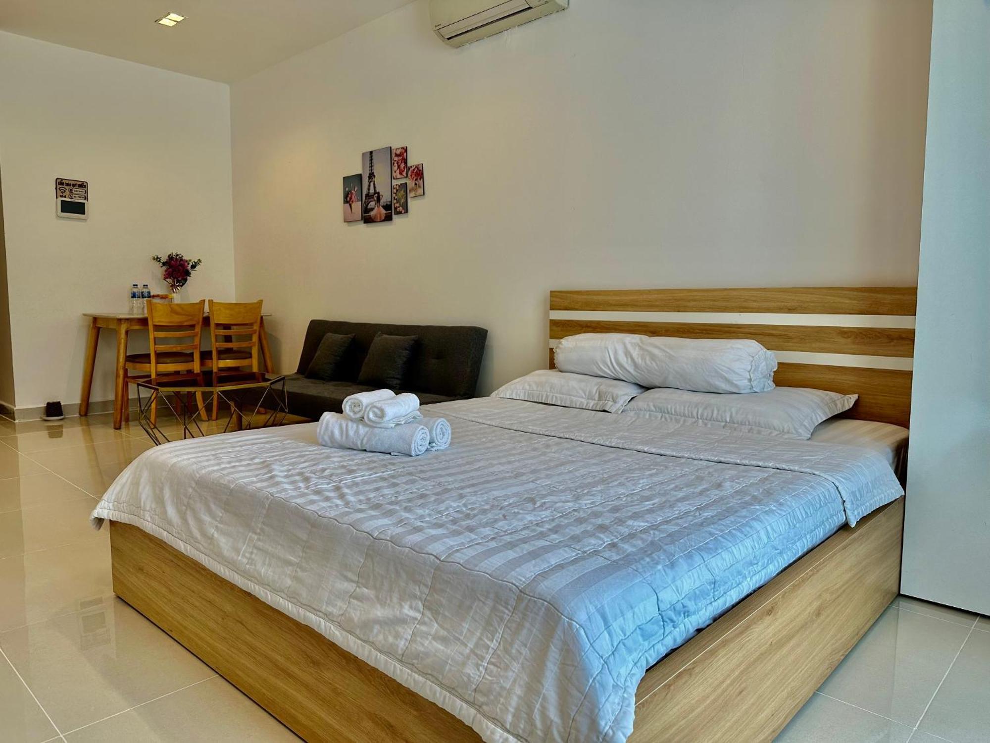 Teddy Apartment At Sky Center Luxury Хошимин Экстерьер фото